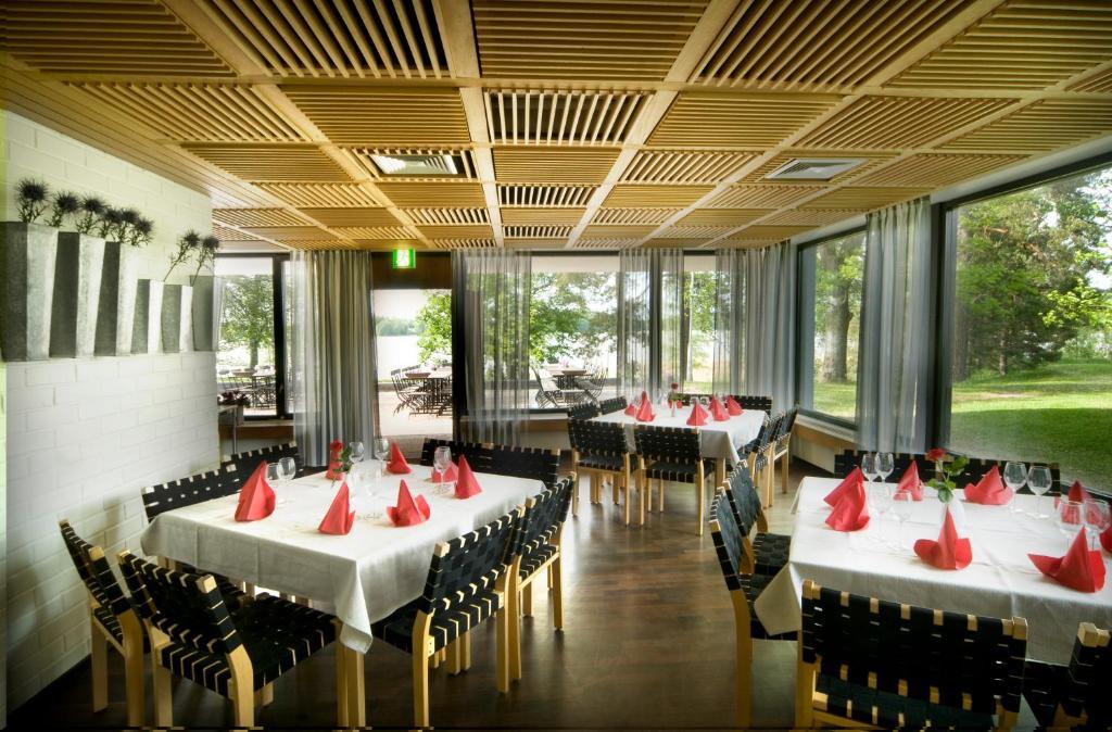 Hotelli Gustavelund Tuusula Exterior photo