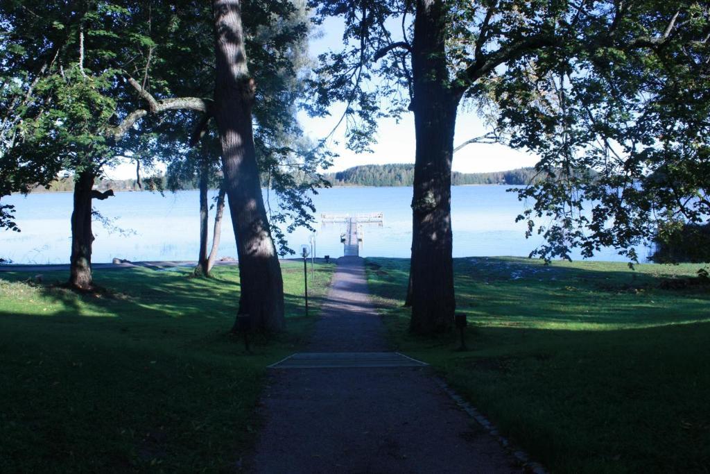 Hotelli Gustavelund Tuusula Exterior photo